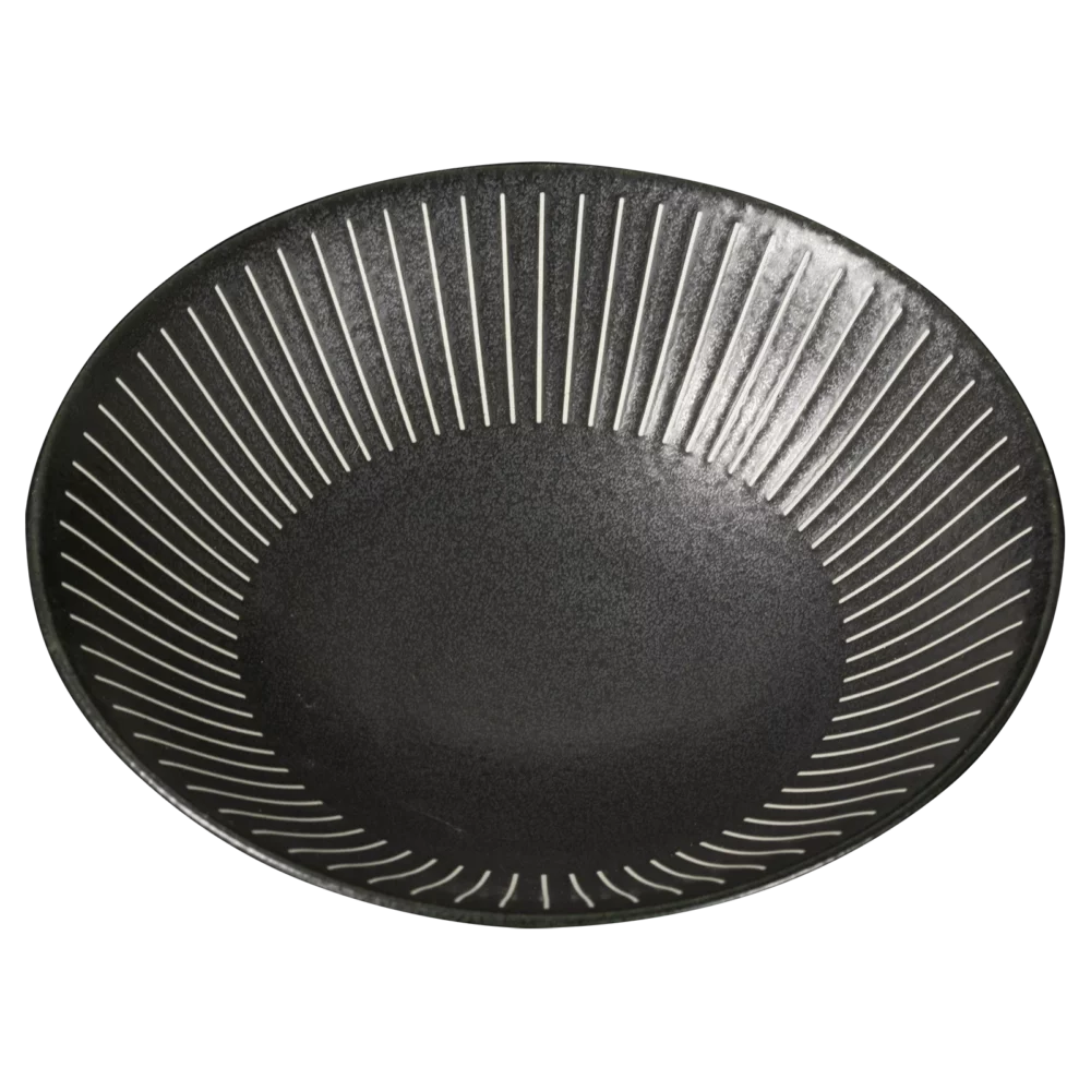 Kuromikage Tokusa Serving Bowl - Image 2